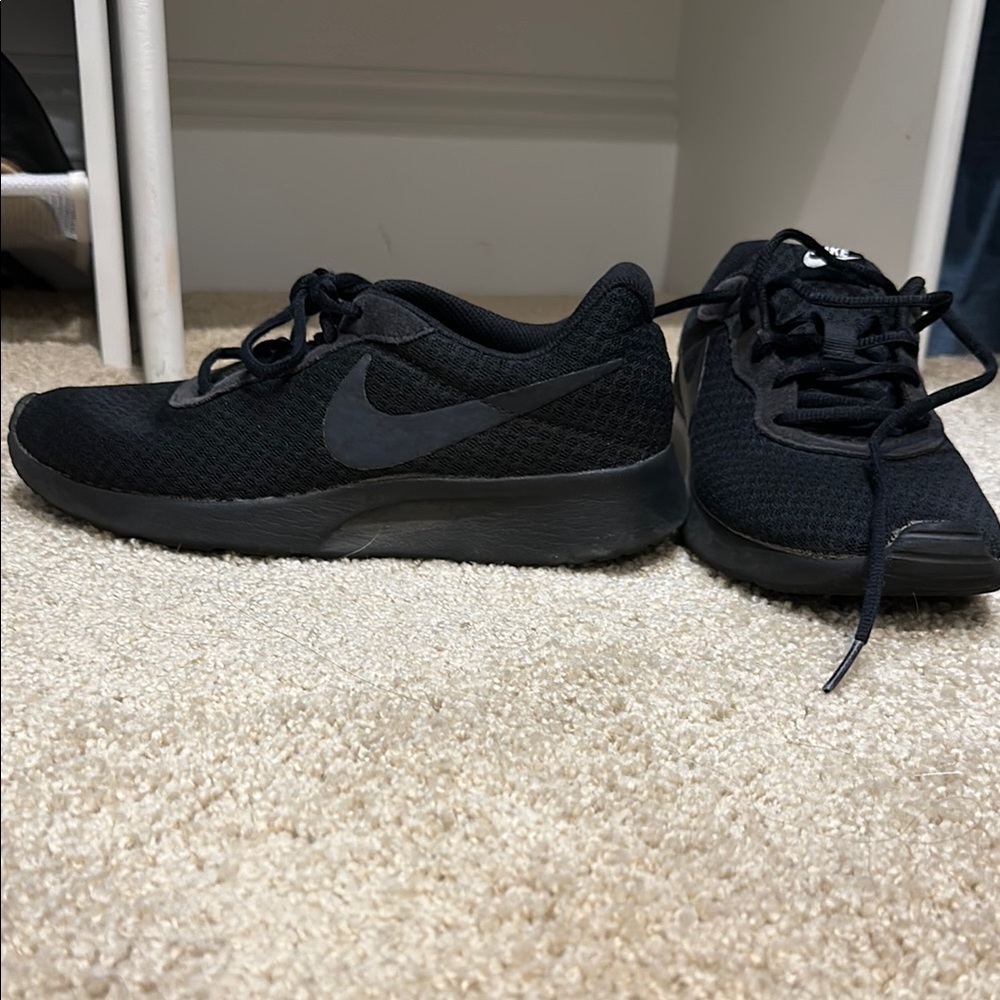 Nike Black Tanjun Sneakers